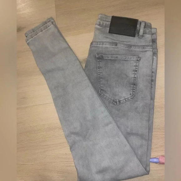 B33 INSPIRED DESIGNER LUCA SKINNY STRETCH JEANS
SIGNATURE WASHED GREY SIZE 32R - Picture 4 of 16